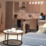 La Lun'Art - Le refuge du Poète - Cuisine, salon et salle à manger La Lun'Art - Le refuge du Poète - Cuisine, salon et salle à manger