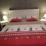 La Lun'Art - Le refuge du Poète - Lit double La Lun'Art - Le refuge du Poète - Lit double